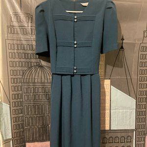 90's Miss Dorby Vintage Green Two Tiered Silver Button Career Dress